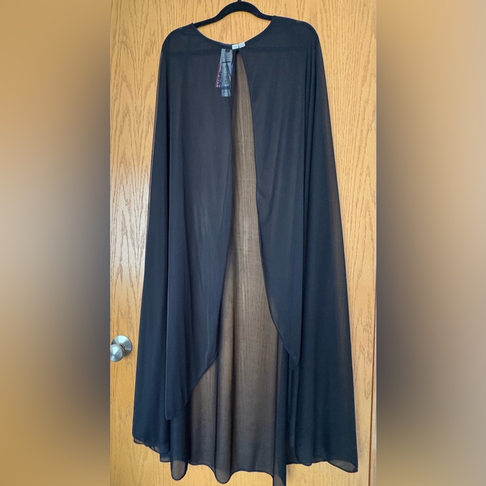 R & M Richards Women's Long Black Sheer Cape with Rhinestone Clasp, Size XL, New